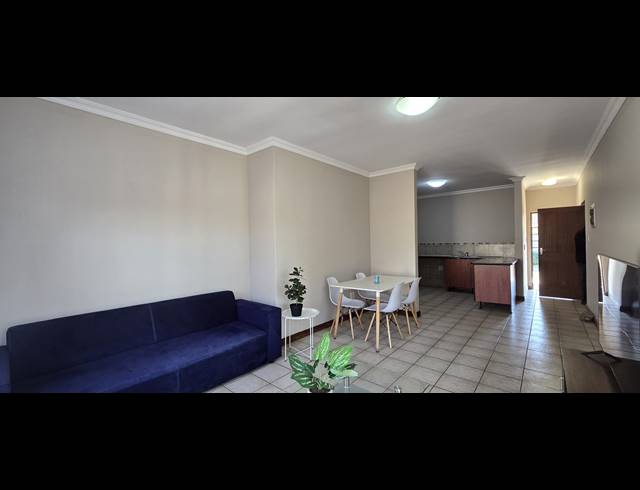 3 BEDROOM FREEHOLD FOR SALE IN SINOVILLE